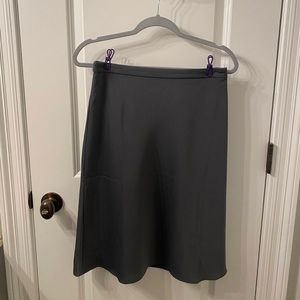 🧤 Loft Slip Skirt
